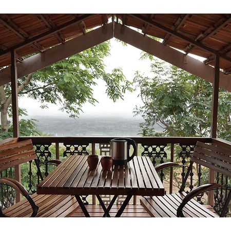 Nisarg Resort Kolhapur Exterior photo
