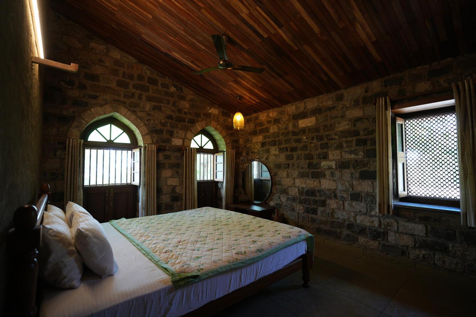 Nisarg Resort Kolhapur Exterior photo